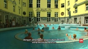 Merasakan Hidup Bebas di Rumah Pemandian Hungaria