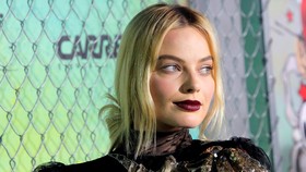Rahasia Tubuh Bugar Seksi ala Margot Robbie