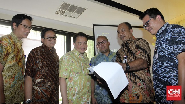 Pertumbuhan pembiayaan terutama disumbang oleh segmen mobil baru. Segmen ini tercatat tumbuh 25 persen ketimbang semester I 2015.