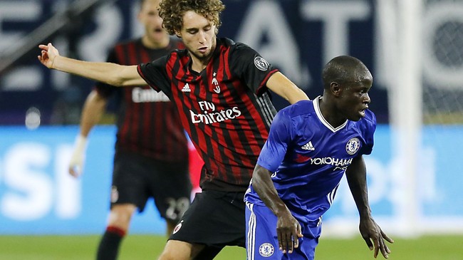 Gelandang anyar Chelsea, N'Golo Kante secara tegas mengatakan bahwa dirinya bukan Claude Makelele dan tak akan bermain dengan gaya sepertinya.