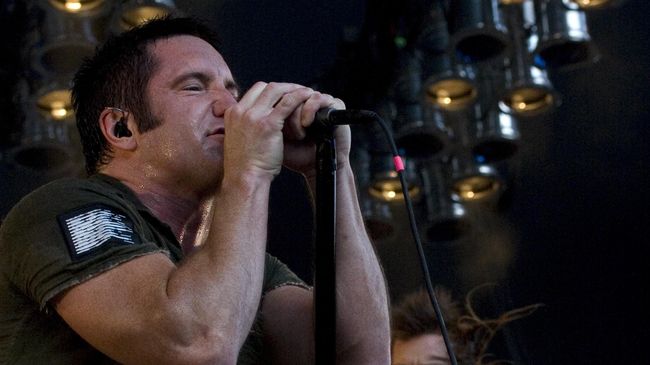 Isu tersebut muncul setelah situs web Discogs menambahkan beberapa judul lagu baru dalam daftar karya Nine Inch Nails.