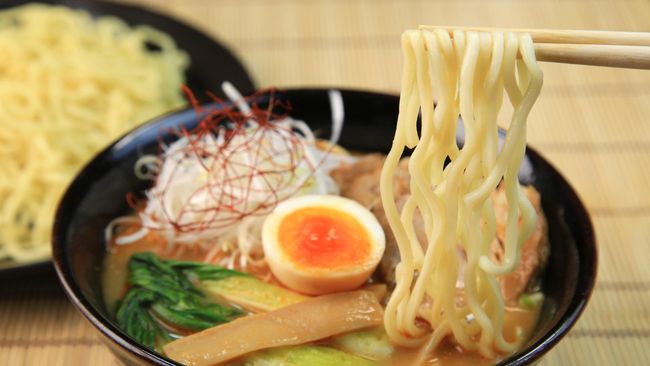 Menurut Osaka People's Diet and Nutrition Survey yang dikeluarkan oleh pemerintah Prefektur Osaka, warga Osaka semakin banyak yang mengalami obesitas.