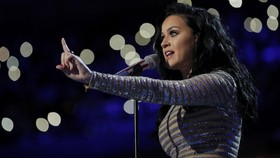 Katy Perry Ungkap Pengorbanan untuk Orlando Bloom