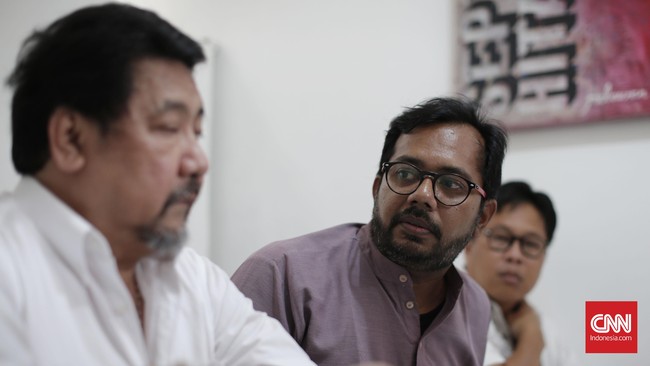 Kontras siap membuka nama-nama yang diduga terlibat dalam bisnis narkotika di hadapan Presiden Joko Widodo. 