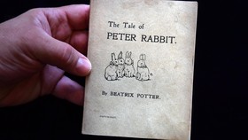 James Corden Bakal 'Disulap' Jadi Peter Rabbit