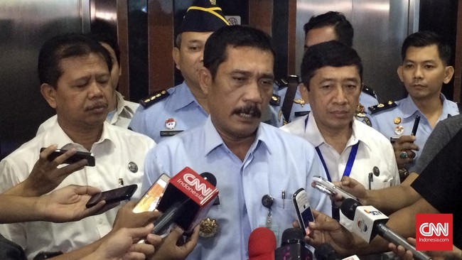 Kanwil Kemenkumham Jabar Liberti Sitinjak mengklaim telah menasihati Setya Novanto dan istrinya untuk tidak menyalahgunakan izin berobat.