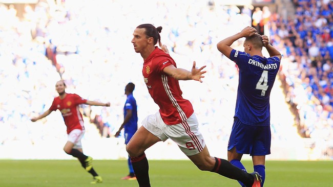 Zlatan Ibrahimovic mencetak gol kemenangan Manchester United namun menilai dirinya belum berada dalam kondisi 100 persen.