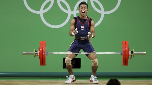 Seorang nenek berusia 84 tahun meninggal dunia setelah menyaksikan cucunya, Sinphet Kruaithong, sukses menyabet medali perunggu dalam Olimpiade Rio de Janeiro.