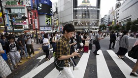 Survei: Setengah Warga Produktif Jepang Tak Tertarik Seks