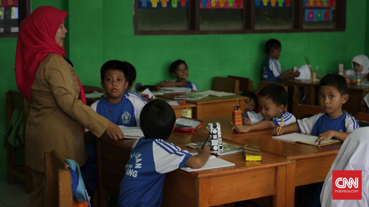 Mendikdasmen: Sekolah Rakyat Butuh 60 Ribu Guru