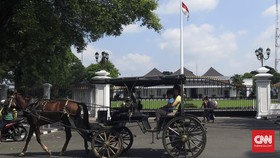 Cerita Jokowi Undang Tiga Siswi SMA Madiun Menginap di Istana