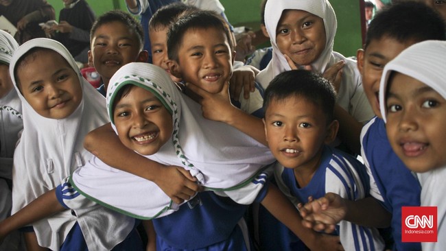 Kalau full day school jadi diterapkan, ini respons seorang kakak.