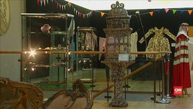 Christie's Siap Melelang Barang-barang Spektakuler