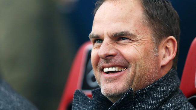 Inter Milan resmi mengangkat Frank de Boer sebagai pelatih anyar menggantikan Roberto Mancini yang sehari sebelumnya resmi dipecat.