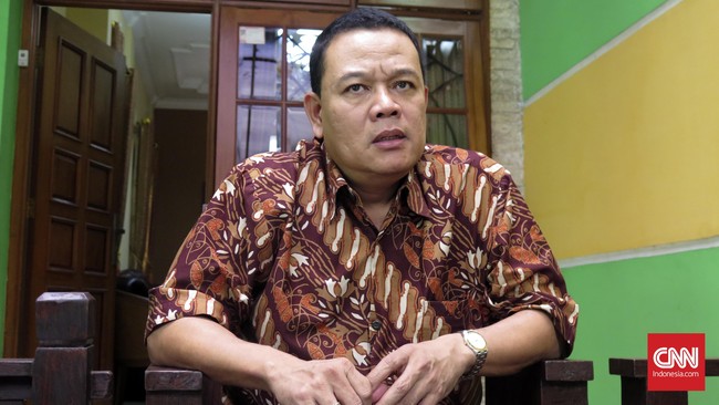 Bambang Purwoko saat bergabung TGPF Intan Jaya sempat tertembak oleh Kelompok Kriminal Bersenjata (KKB) yang menyerang di Distrik Hitadifa, Intan Jaya Papua.