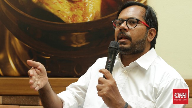 Direktur Lokataru Haris Azhar mengatakan pengujian data korban tewas di Papua milik Veronica Koman bisa dilakukan bersama Komnas HAM.