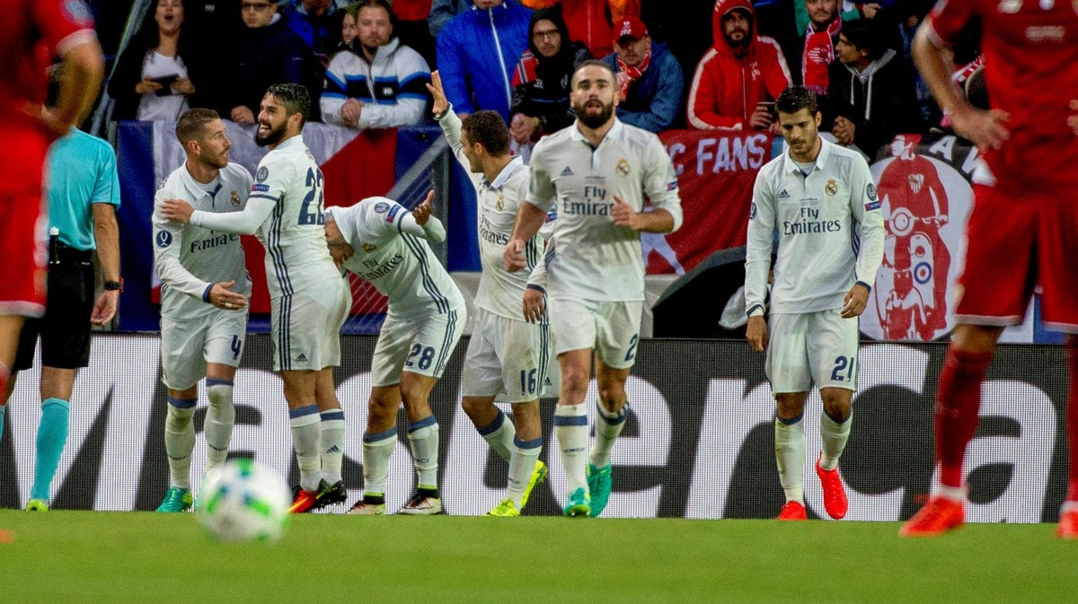 Foto Terbaik Real Madrid Juara Super Eropa