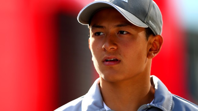 Rio Haryanto menilai jadi pebalap cadangan merupakan opsi paling bagus dibandingkan harus kembali turun ke ajang balapan lain, termasuk GP2.