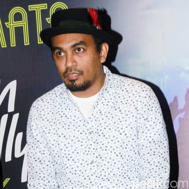 Tompi Minta Semua Memaafkan Glenn Fredly