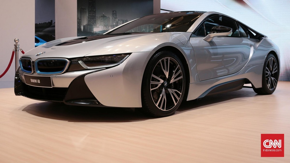 Mobil 'Hijau' BMW dan Lexus Mejeng di GIIAS 2016