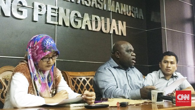 Komisioner Komnas HAM Natalius Pigai menyebut anggota TNI AU telah melakukan penganiayaan, penyiksaan, dan perusakan dalam bentrok di Desa Sarirejo, Medan.