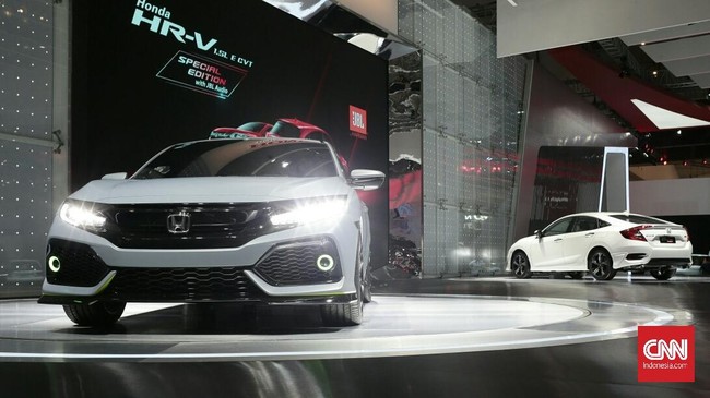 Secara total Honda menampilkan 35 mobil dan kebanyakan merupakan varian edisi spesial dan penampakan terbaru Civic Hatchback 1.5 L Prototype.