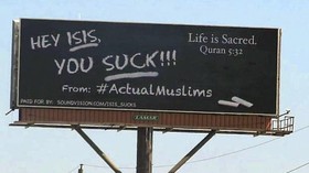 Lewat Papan Iklan, Muslim AS Melawan Ideologi ISIS