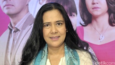 img-title Isu Mualaf, Ini Penampilan Lydia Kandou Pakai Hijab dan Cadar