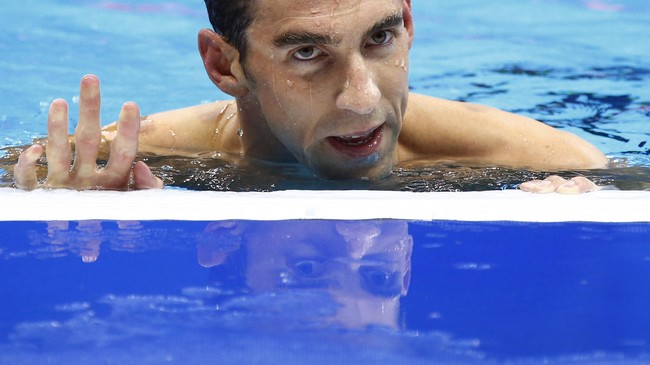 Meski telah merebut tiga emas dari Olimpiade Rio De Janeiro, Michael Phelps tetap tak puas. Ia pun memenangi lagi nomor 200 meter gaya ganti perseorangan.