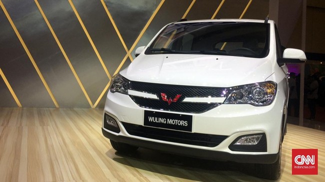 Wuling hadir dengan Confero S, LMPV sekelas Toyota Avanza dengan fitur lebih mumpuni. Namun kembali lagi pada istilah "ingin membeli brand atau sebuah mobil."