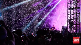 Pencinta Musik Berjingkrak Sambut We The Fest 2016