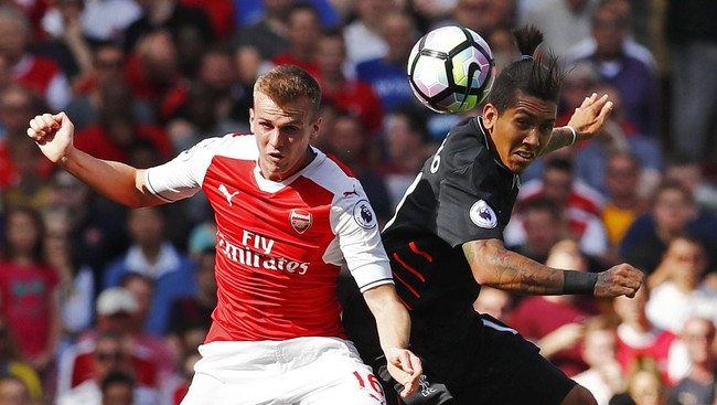 Liverpool dan Arsenal sama-sama berada dalam kondisi kurang bagus saat ini. Namun mereka butuh kemenangan untuk mengamankan posisi di zona empat besar.