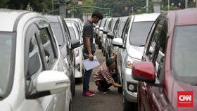 10 Perwakilan Sopir Taksi Online Dibawa ke Istana