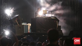 Mark Ronson Memungkas WTF 2016 dengan 'Uptown Funk'