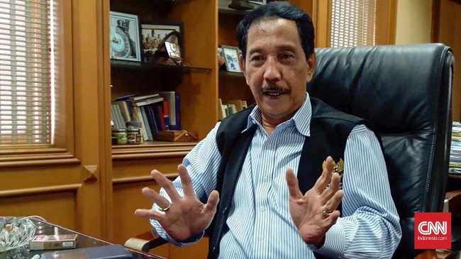 BP Batam hanya memasang target investasi asing tahun depan sebesar US$900 juta karena mengantisipasi perlambatan ekonomi global.
