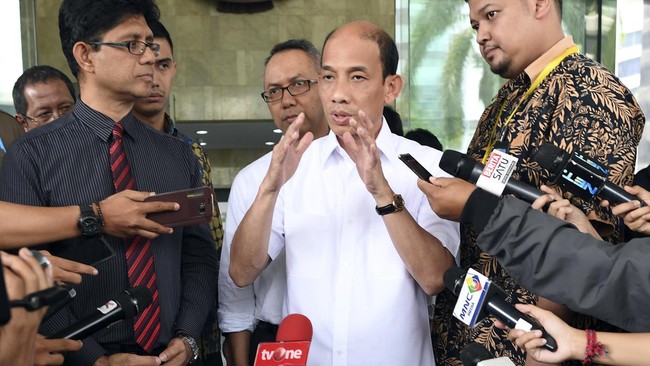 KPK mengatakan mantan Menteri ESDM Arcandra Tahar tidak pernah meminta pihaknya untuk membongkar mafia migas di dalam internal Kementerian ESDM.