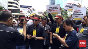 Tiga Tuntutan Eks Karyawan Bakrie Telecom soal Pesangon