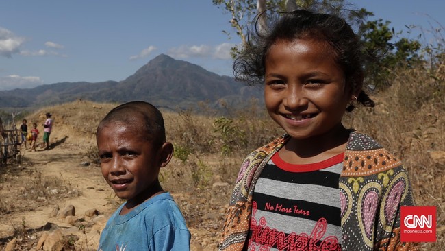 Diperkirakan ada ribuan anak-anak Timor Leste yang diculik, dipisahkan dari keluarga, dan dipindahkan ke Indonesia sejak 1975 hingga 1999.