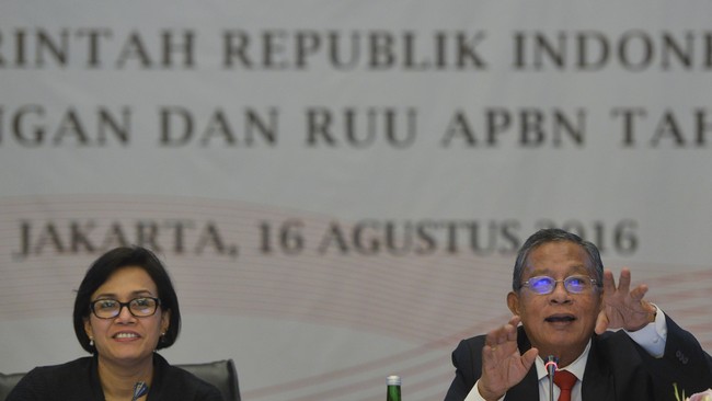 Menteri Koordinator Bidang Perekonomian Darmin Nasution mengungkapkan pemerintah tidak akan memangkas Anggaran Pendapatan dan Belanja Negara 2016.