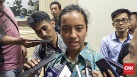 Usai Bertemu Jokowi, Gloria Gabung Tim Penurun Bendera Pusaka