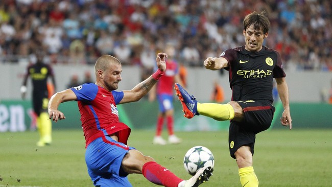 Sergio Aguero berhasil mencetak hattrick, walaupun dia dua kali gagal melakukan tugasnya sebagai eksekutor penalti ke gawang Steaua Bucharest.