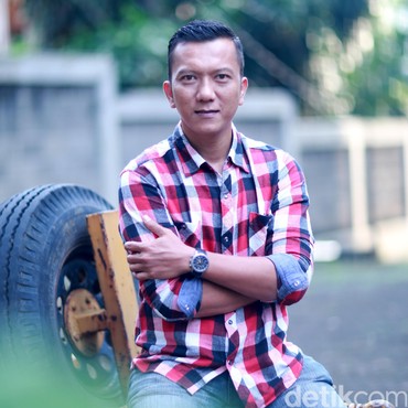 Teuku Rifnu Wikana Perankan Asmuni dalam Film 'Srimulat: Hil yang Mustahal'