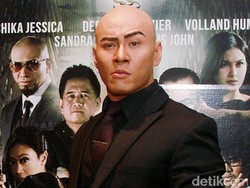 Deddy Corbuzier Fitting Jas dengan Samuel Wongso, Siap Nikah?