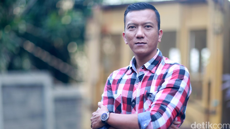 Teuku Rifnu Wikana saat berkunjung ke kantor detikcom