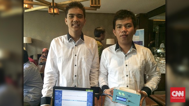 Aan dan Feri berhasil mengembangkan detektor kemurnian udara. Keduanya berambisi agar alatnya itu bisa diaplikasikan di kehidupan sehari-hari oleh masyarakat.