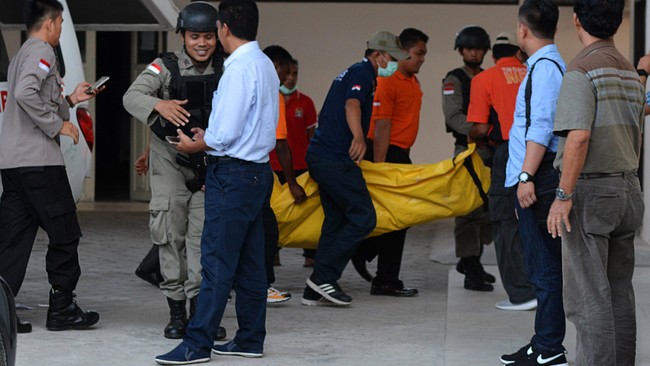 Ibrahim adalah warga China beretnis Uighur yang bergabung dengan Mujahidin Indonesia Timur, kelompok teror yang pernah dipimpin Santoso alias Abu Warda.