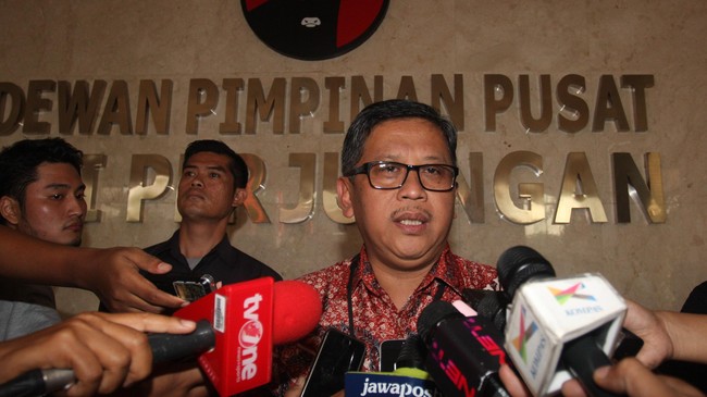 Bisa mengusung pasangan calon sendiri, namun PDI Perjuangan belum juga mengumumkan nama yang akan diusung dalam Pilkada DKI Jakarta.