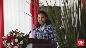 Menteri Rini Usul Ambil Alih Saham Freeport Sekaligus