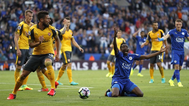 Manajer Arsenal Arsene Wenger menyebut Leicester City memang hebat dalam hal provokasi di kotak penalti usai pertemuan kedua tim di Stadion King Power.