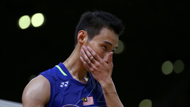 Terjadi kejutan di Kejuaraan Dunia Bulutangkis setelah Lee Chong Wei dikandaskan pebulutangkis non-unggulan asal Perancis, Brice Leverdes.